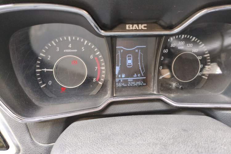 Used HYOSOW H3 2015 1.5L manual luxury version Instrument Cluster