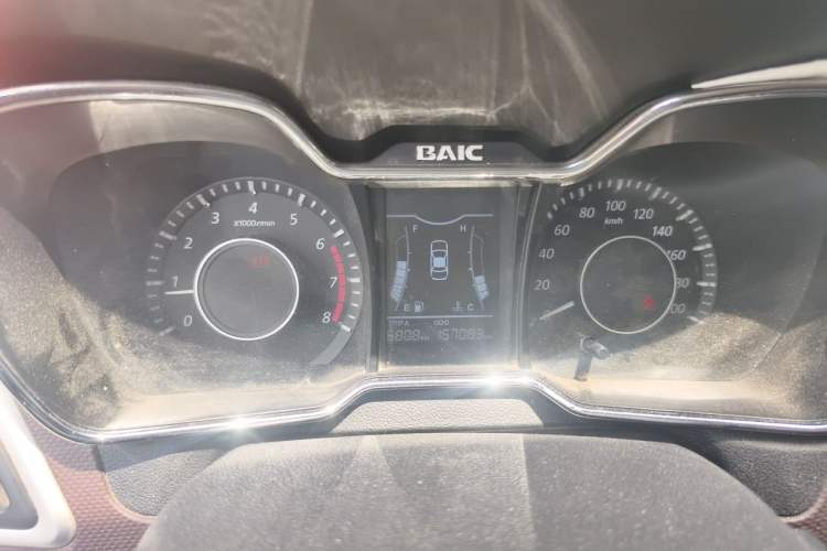 Used HYOSOW H3 2015 1.5L manual Comfort trim level Instrument Cluster