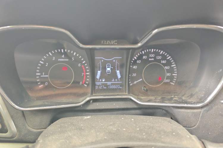Used HYOSOW H3 2015 1.5L manual luxury version Instrument Cluster