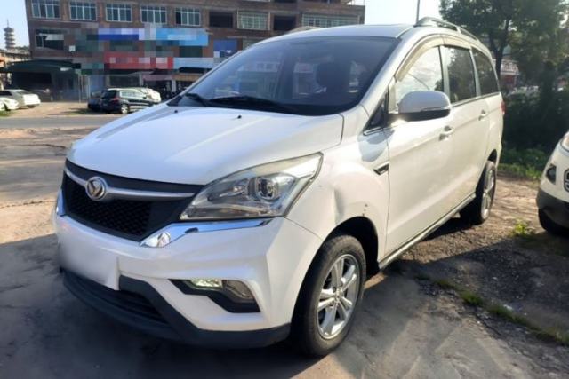 Used HYOSOW H3 2015 1.5L manual Comfort trim level
