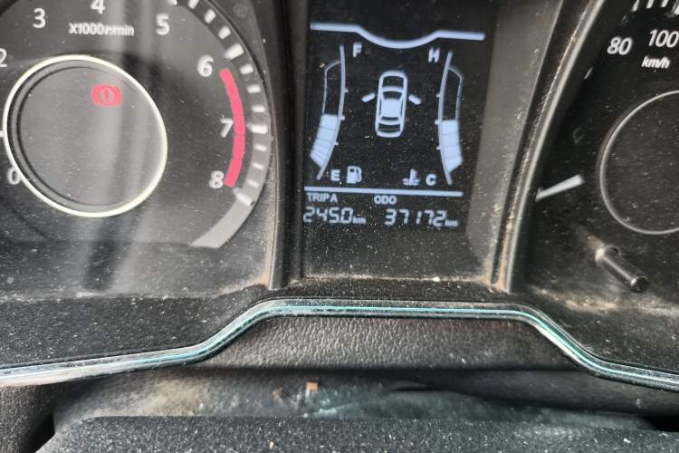 Used HYOSOW H3 2015 1.5L Manual Standard Edition Odometer Close Up