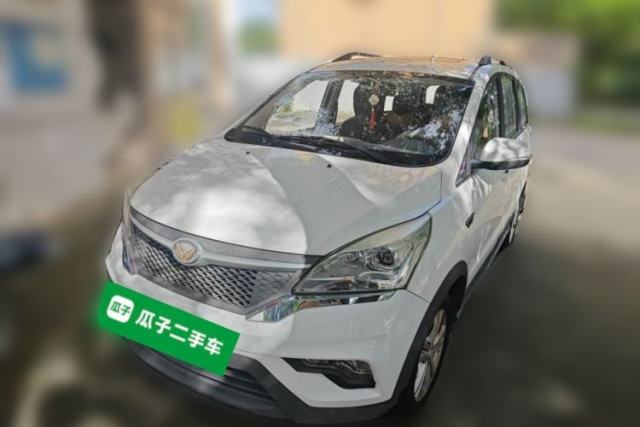 Used HYOSOW H3 2015 1.5L manual luxury version