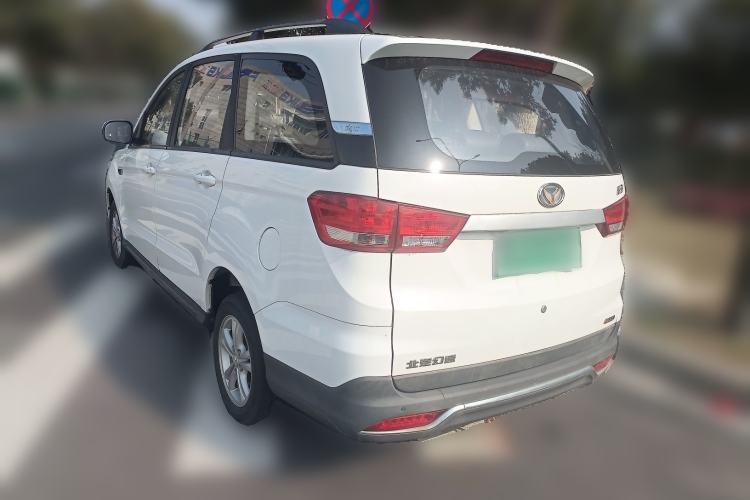 Used HYOSOW H3 2015 1.5L manual Comfort trim level Rear Left 45 Deg