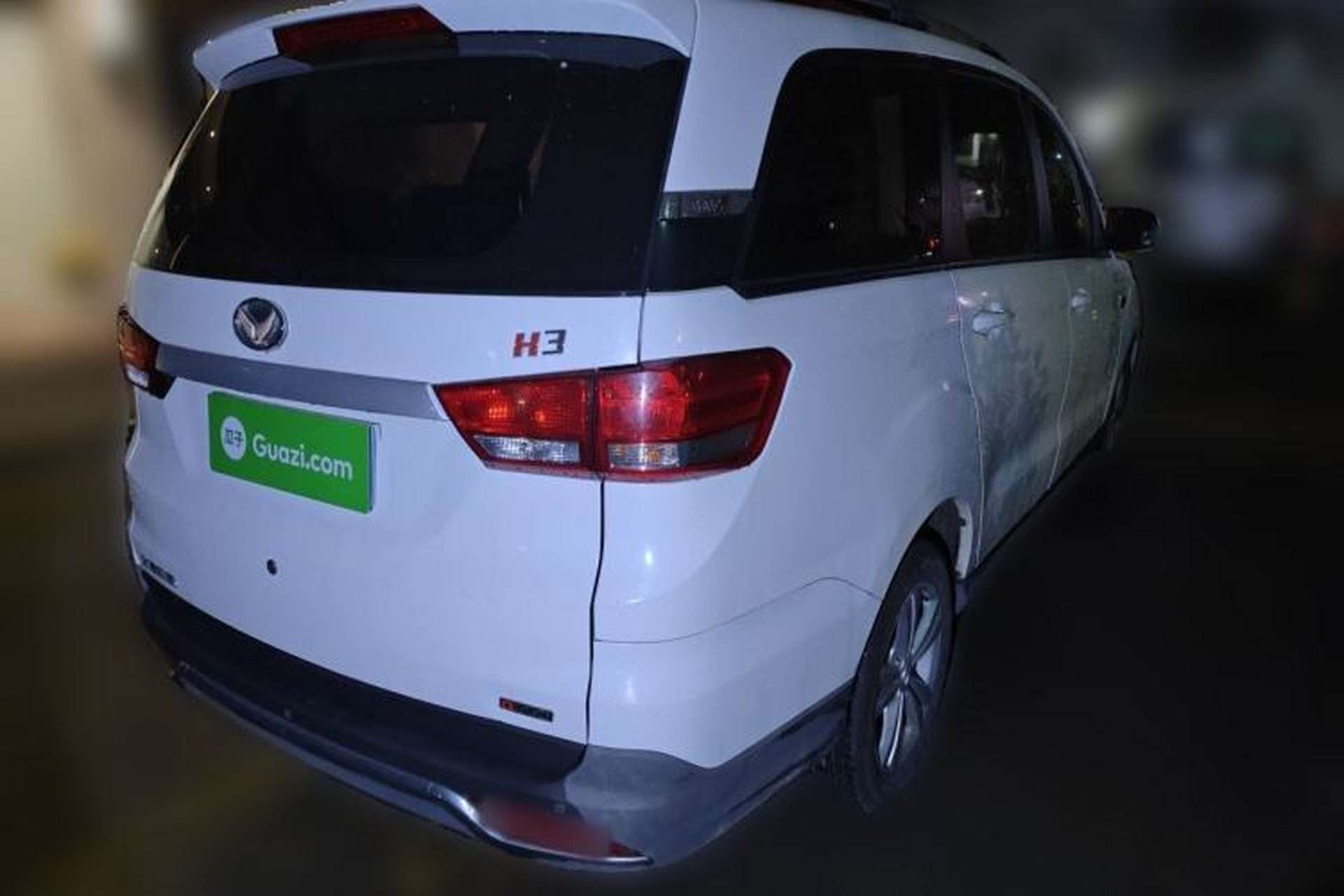 Used HYOSOW H3 2015 1.5L manual Comfort trim level Rear Right 45 Deg