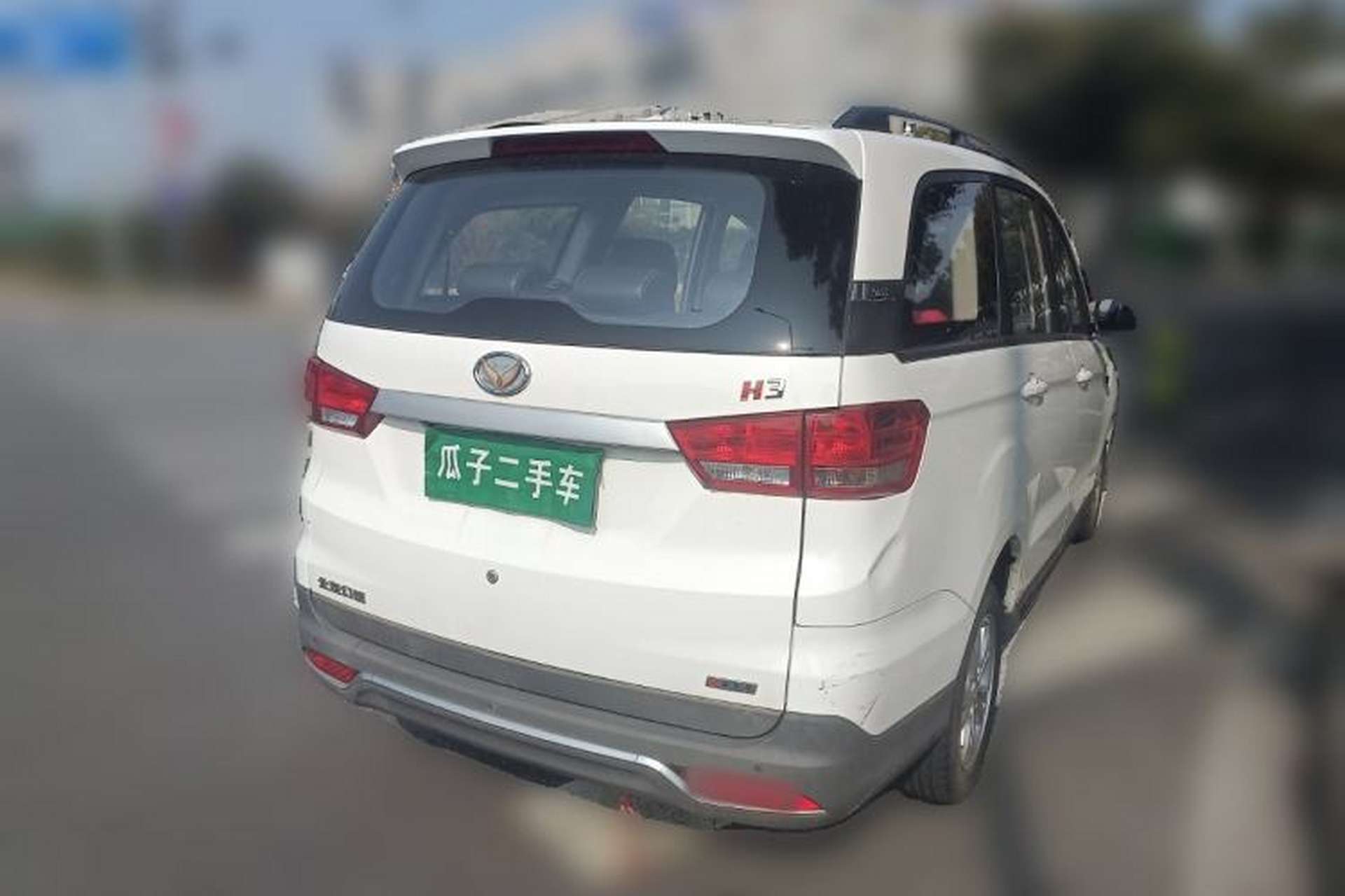 Used HYOSOW H3 2015 1.5L manual Comfort trim level Rear Right 45 Deg