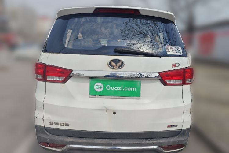 Used HYOSOW H3 2015 1.5L manual luxury version Rear
