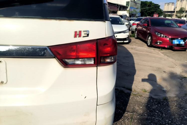 Used HYOSOW H3 2015 1.5L manual Comfort trim level Right Rear Taillight
