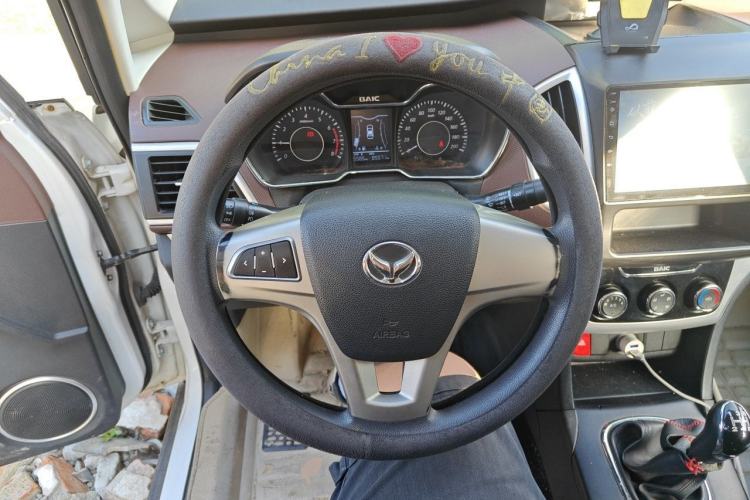 Used HYOSOW H3 2015 1.5L manual Comfort trim level Steering Wheel
