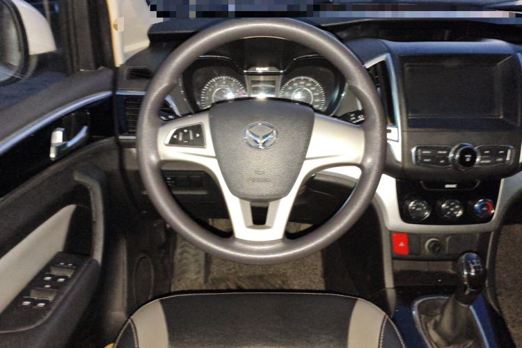 Used HYOSOW H3 2015 1.5L manual luxury version Steering Wheel