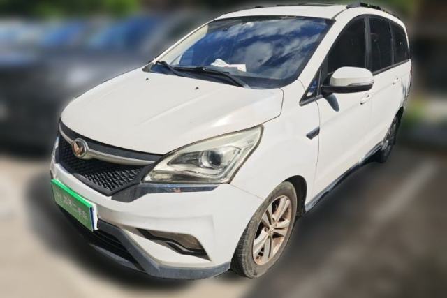 Used HYOSOW H3 2015 1.5L manual luxury version