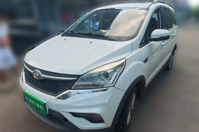 Used HYOSOW H3 2015 1.5L manual luxury version