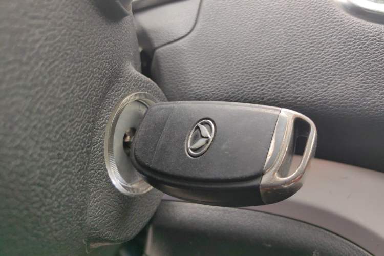 Used HYOSOW H3 2015 1.5L manual luxury version Vehicle Key