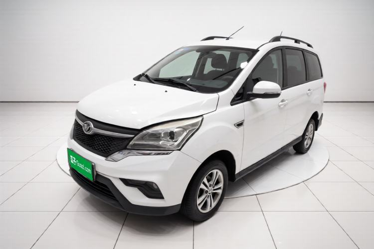 HYOSOW H3 2015 1.5L manual Comfort trim level de segunda mano Guazi used car, China used car export, Used car for sale, Used  cars, Cheapest cars for sale