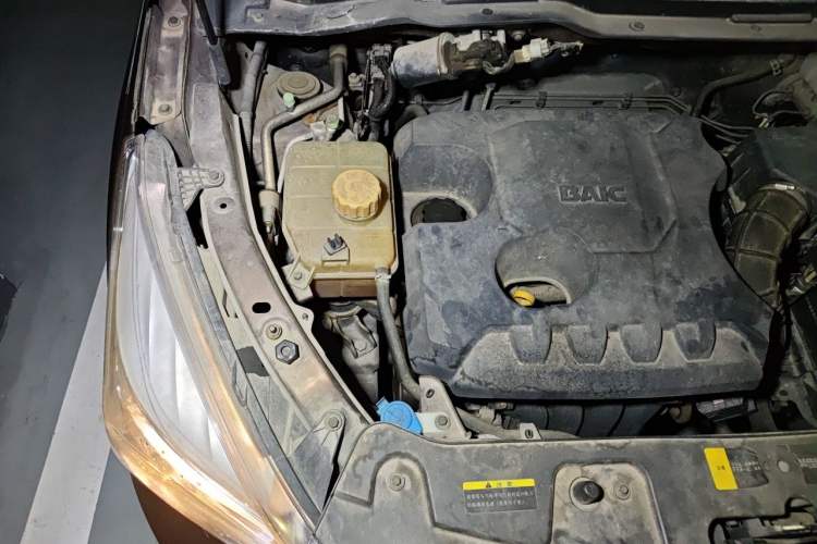 Used HYOSOW H3 2016 H3F 1.5L Manual Prestige Edition Engine Bay Right