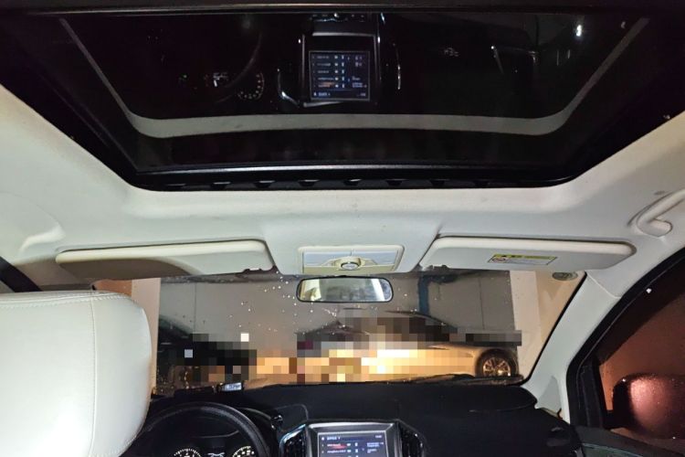 Used HYOSOW H3 2016 H3F 1.5L Manual Prestige Edition Headliner