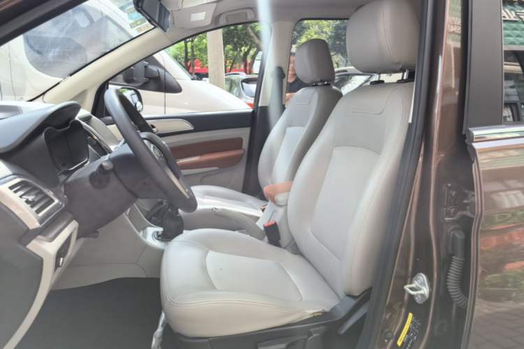 Used HYOSOW H3 2016 H3F 1.5L Manual Luxury Model Left Front Seat