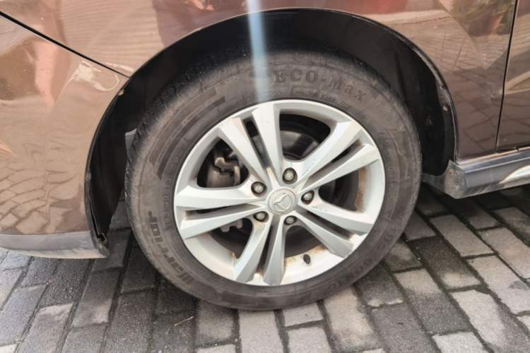 Used HYOSOW H3 2016 H3F 1.5L Manual Luxury Model Left Front Wheel Hub