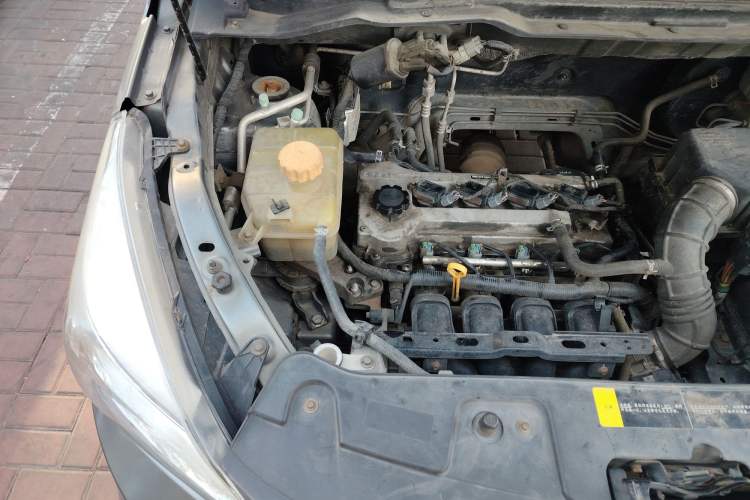 Used HYOSOW H3 2016 H3F 1.5L Manual Comfort Model Engine Bay Right