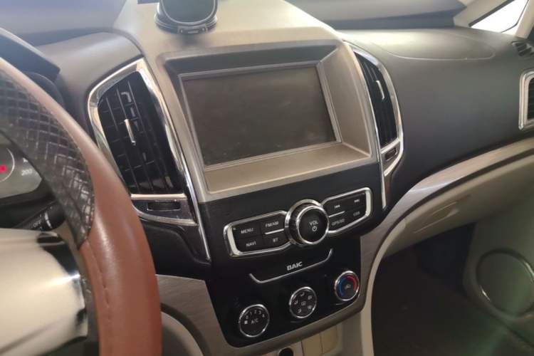 Used HYOSOW H3 2016 H3F 1.5L Manual Luxury Model Audio And AC Panel