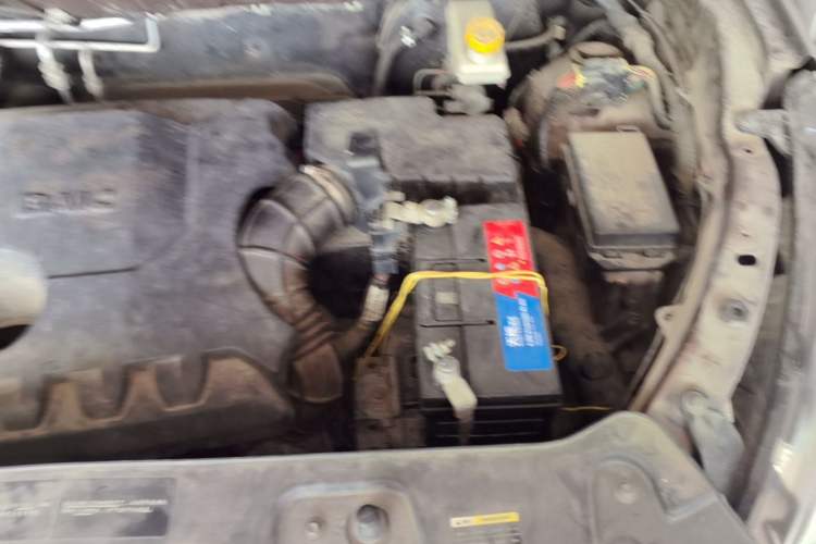 Used HYOSOW H3 2016 H3F 1.5L Manual Luxury Model Engine Bay Left
