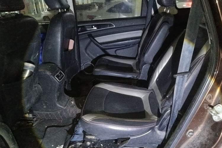 Used HYOSOW H3 2016 H3F 1.5L Manual Luxury Model Left Rear Seat