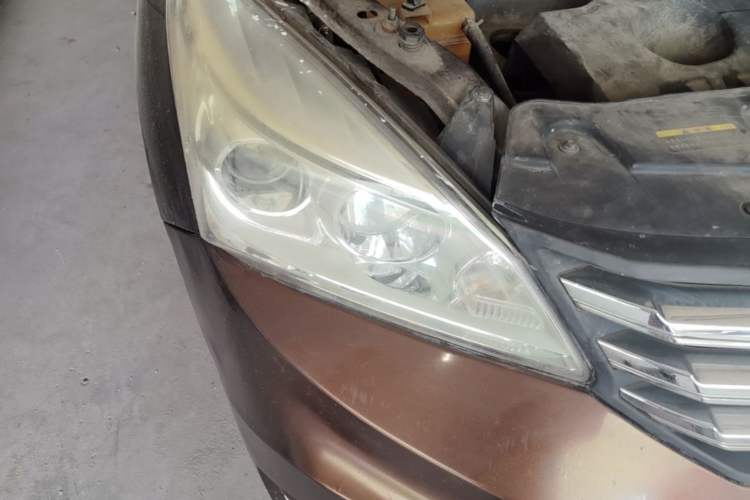 Used HYOSOW H3 2016 H3F 1.5L Manual Luxury Model Right Front Headlight