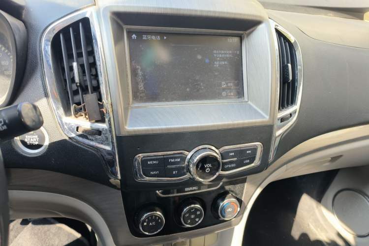 Used HYOSOW H3 2016 H3F 1.5L Manual Prestige Edition Audio And AC Panel