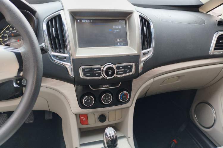 Used HYOSOW H3 2016 H3F 1.5L Manual Luxury Model Audio And AC Panel