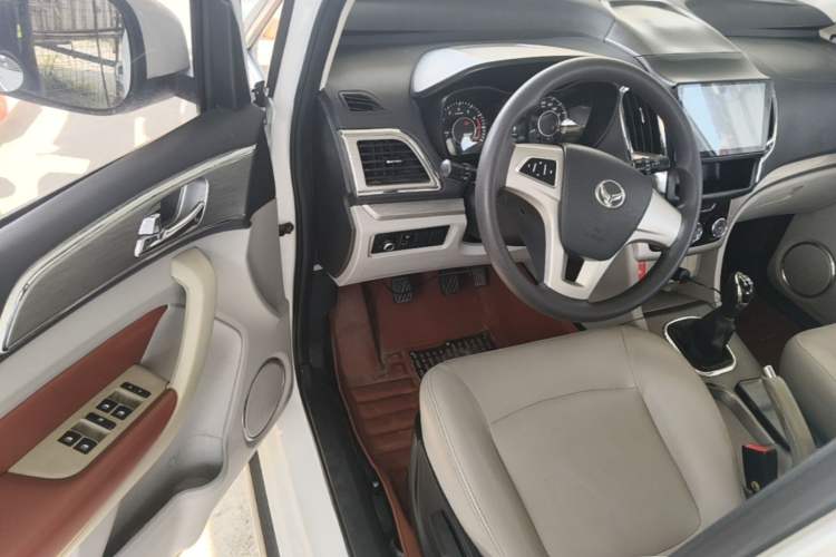 Used HYOSOW H3 2016 H3F 1.5L Manual Prestige Edition Driver Seat