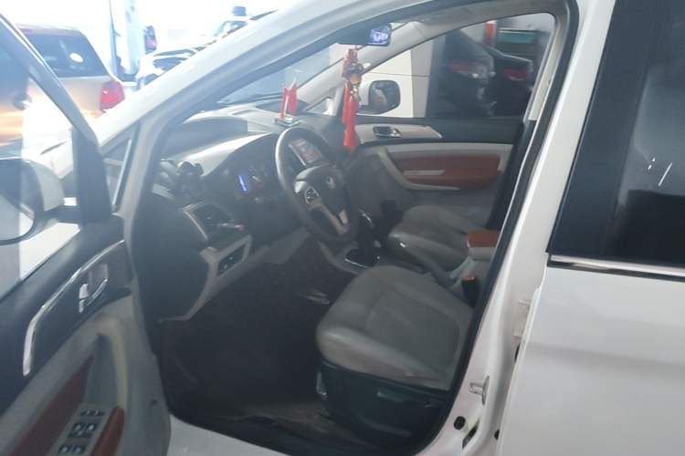 Used HYOSOW H3 2016 H3F 1.5L Manual Prestige Edition Driver Seat