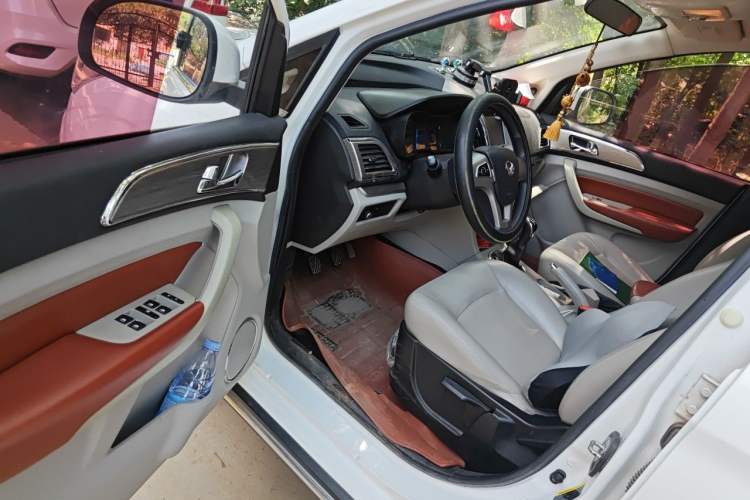 Used HYOSOW H3 2016 H3F 1.5L Manual Prestige Edition Driver Seat