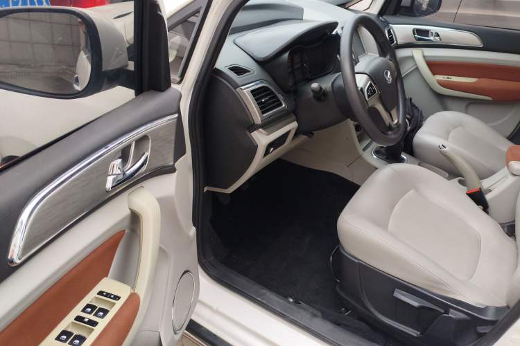 Used HYOSOW H3 2016 H3F 1.5L Manual Luxury Model Driver Seat
