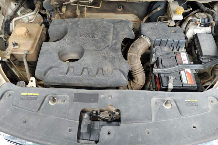 Used HYOSOW H3 2016 H3F 1.5L Manual Prestige Edition Engine Bay