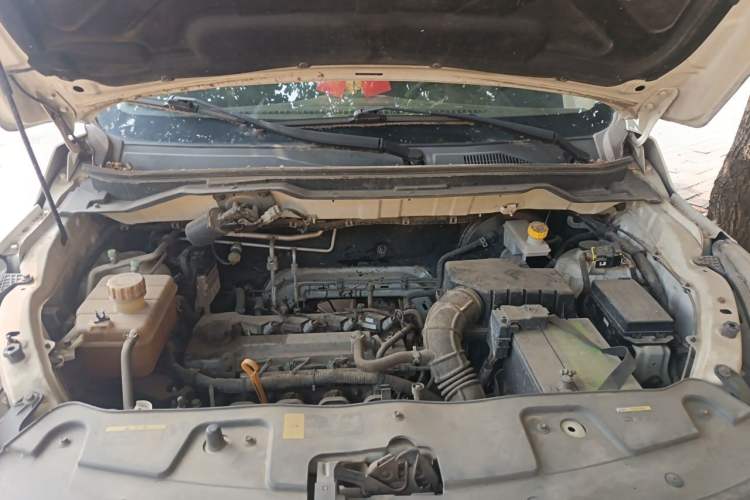 Used HYOSOW H3 2016 H3F 1.5L Manual Prestige Edition Engine Bay