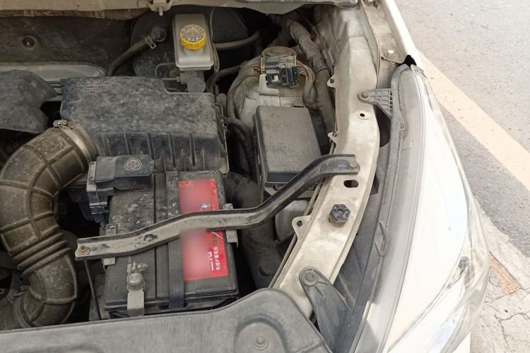 Used HYOSOW H3 2016 H3F 1.5L Manual Prestige Edition Engine Bay Left