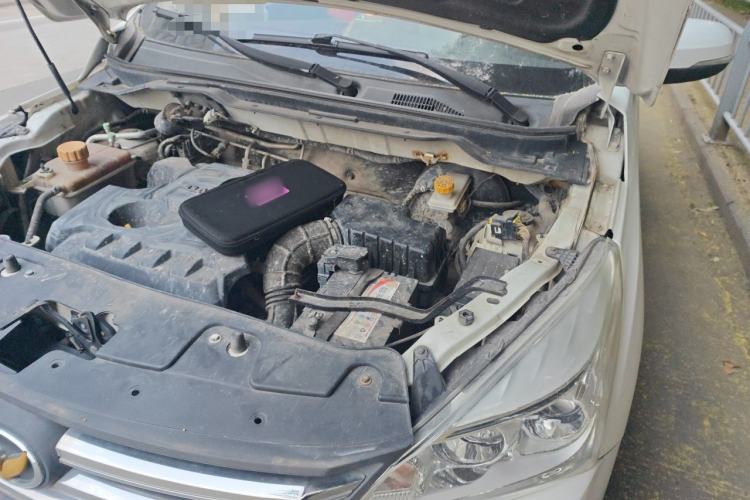 Used HYOSOW H3 2016 H3F 1.5L Manual Prestige Edition Engine Bay Left