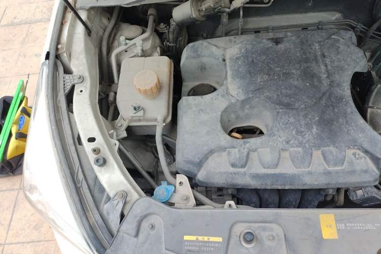 Used HYOSOW H3 2016 H3F 1.5L Manual Prestige Edition Engine Bay Right