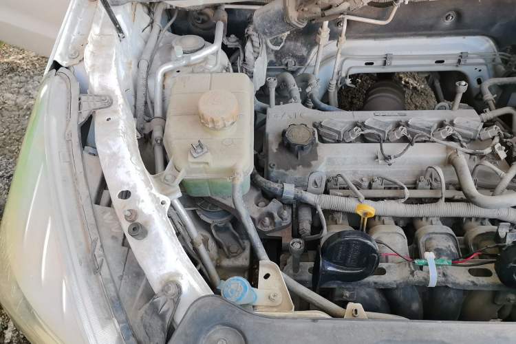 Used HYOSOW H3 2016 H3F 1.5L Manual Prestige Edition Engine Bay Right