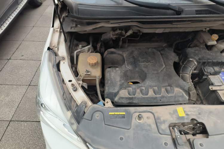 Used HYOSOW H3 2016 H3F 1.5L Manual Prestige Edition Engine Bay Right