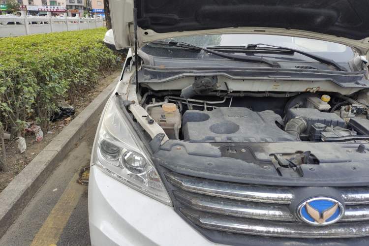 Used HYOSOW H3 2016 H3F 1.5L Manual Luxury Model Engine Bay Right