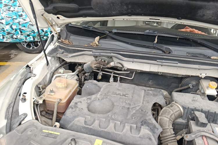 Used HYOSOW H3 2016 H3F 1.5L Manual Prestige Edition Engine Bay Right