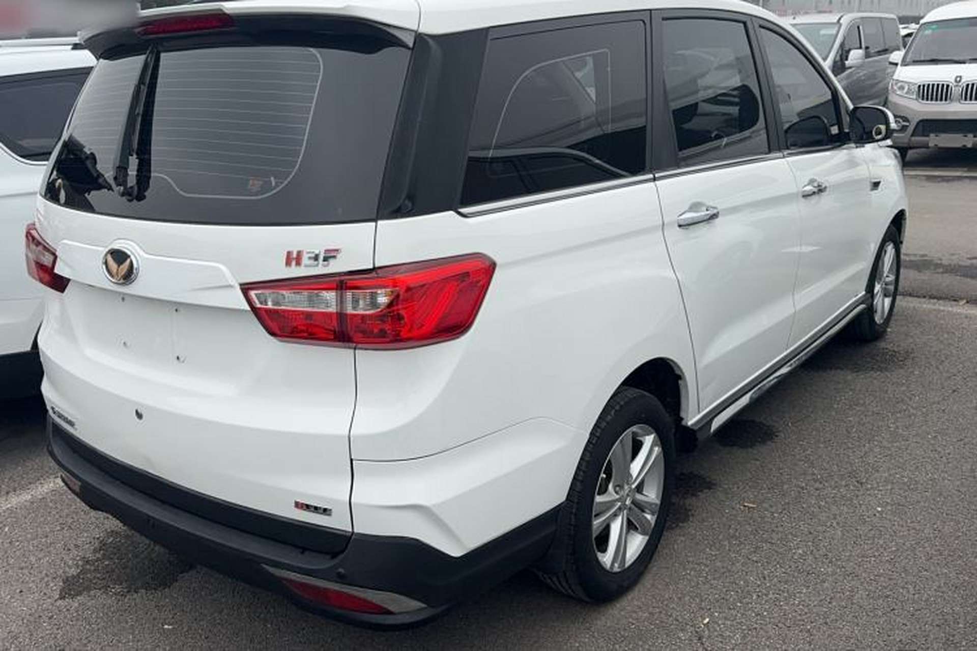 Used HYOSOW H3 2016 H3F 1.5L Manual Prestige Edition Exterior 3