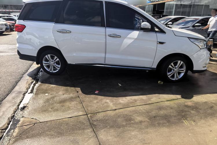 Used HYOSOW H3 2016 H3F 1.5L Manual Prestige Edition Exterior 3