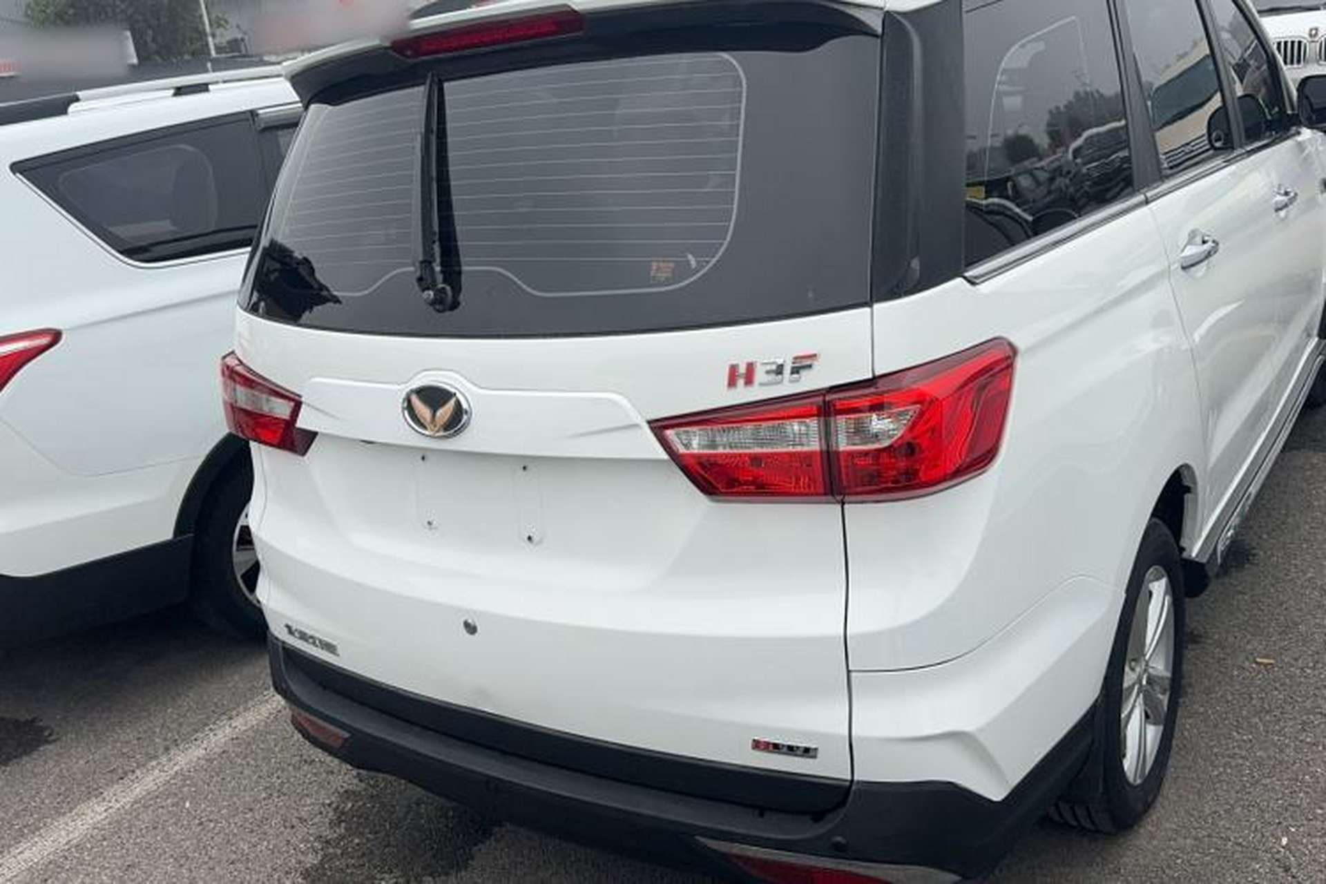 Used HYOSOW H3 2016 H3F 1.5L Manual Prestige Edition Exterior 4