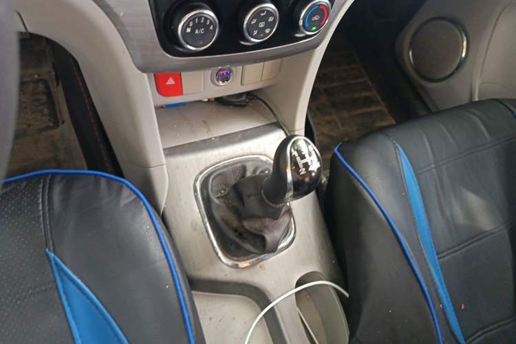 Used HYOSOW H3 2016 H3F 1.5L Manual Prestige Edition Gear Lever