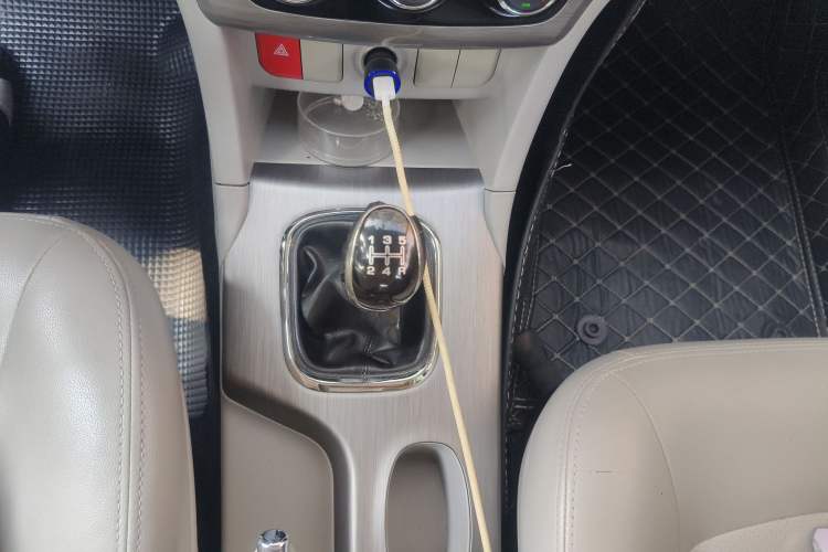 Used HYOSOW H3 2016 H3F 1.5L Manual Prestige Edition Gear Lever
