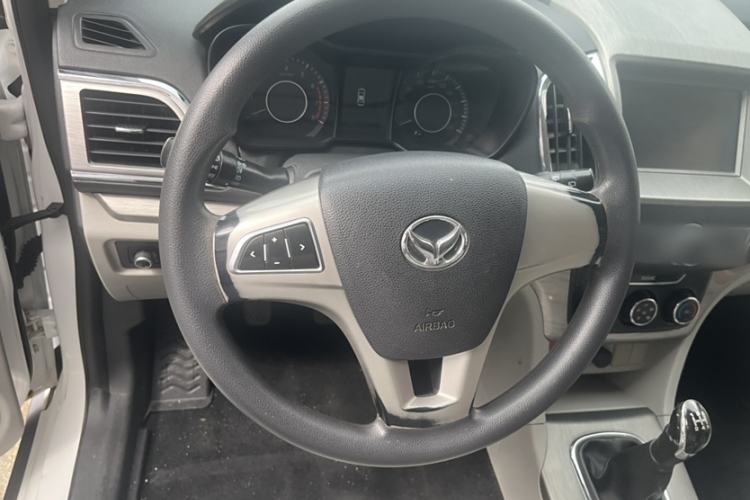 Used HYOSOW H3 2016 H3F 1.5L Manual Luxury Model Interior 1