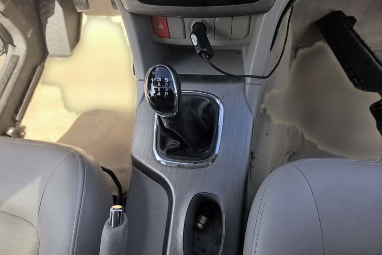 Used HYOSOW H3 2016 H3F 1.5L Manual Prestige Edition Interior 3