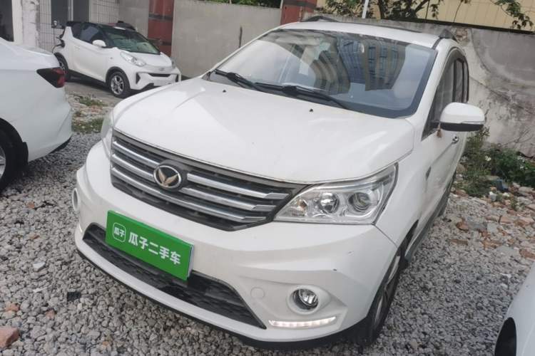 Used HYOSOW H3 2016 H3F 1.5L Manual Luxury Model Guazi used car, China used car export, Used car for sale, Used cars, Cheapest cars for sale