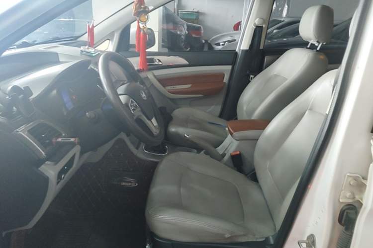 Used HYOSOW H3 2016 H3F 1.5L Manual Prestige Edition Left Front Seat